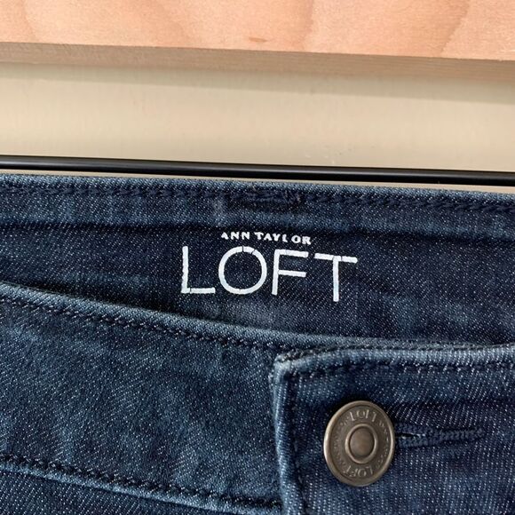 Ann Taylor Loft Modern Skinny Dark Wash Size 6 Jeans - Picture 3 of 6